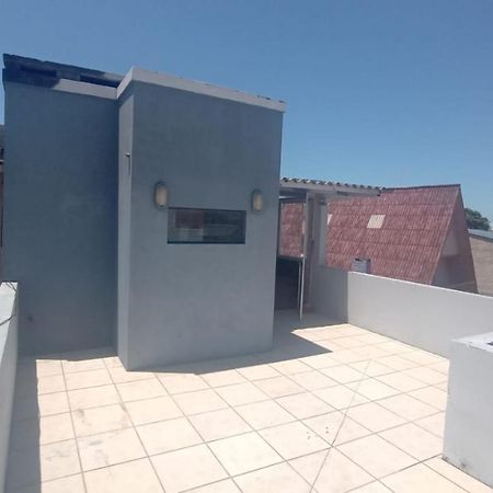 Sobrado Com Terraco E Area De Churrasqueira. Torres Dış mekan fotoğraf
